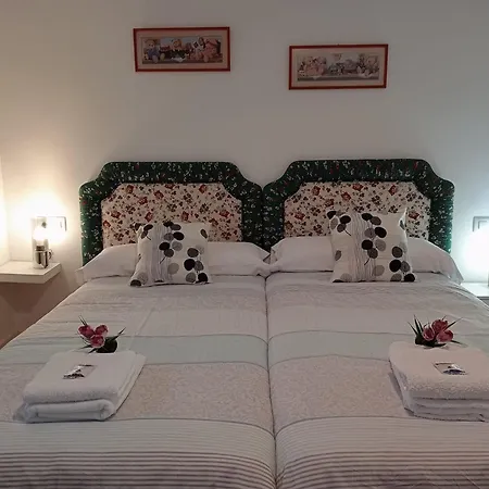Anguiano Habitaciones rurales con baño privado-2